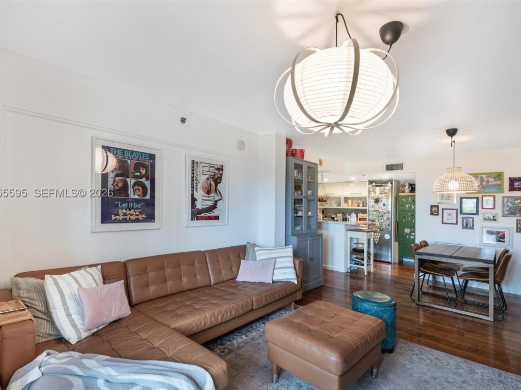 The Ambassadors, South of 5th (SoFi) property management