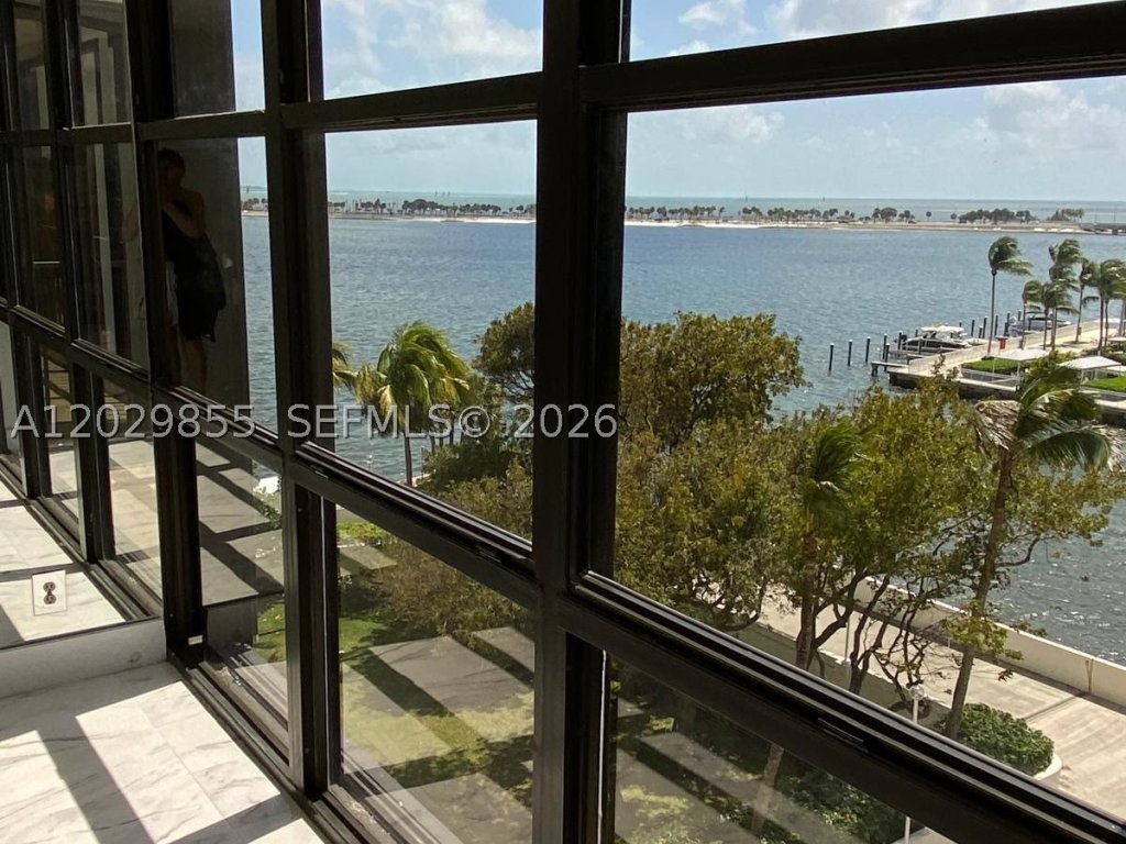 Brickell Place II, Brickell property management