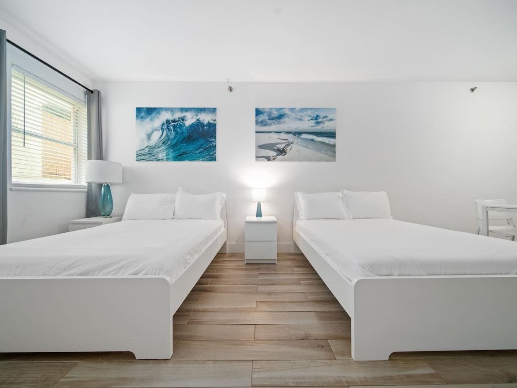 Casa Grande, South Beach (SoBe) property management