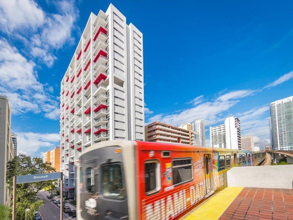 Brickell View Terrace, Brickell property management