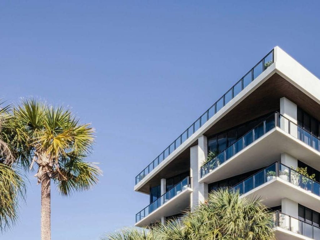 The Fairchild Coconut Grove, Coconut Grove property management