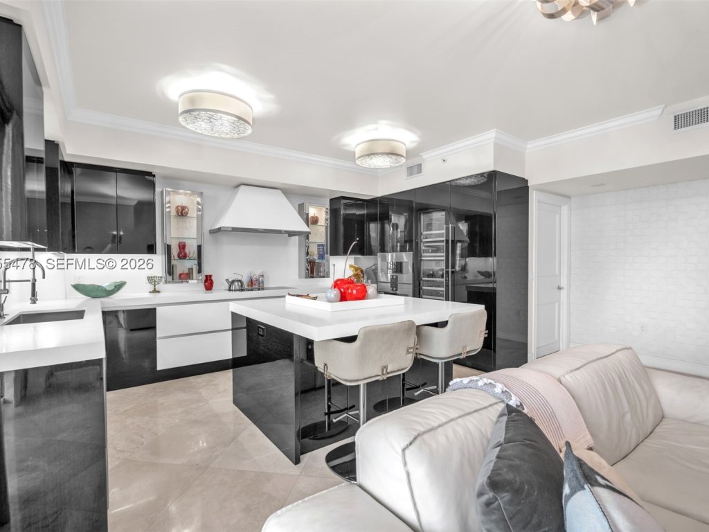 Las Olas River House, Fort Lauderdale property management