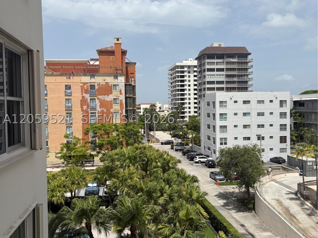 Gables Plaza, Coral Gables property management