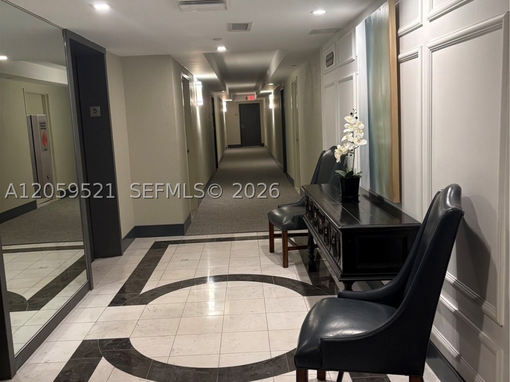 Gables Plaza, Coral Gables property management
