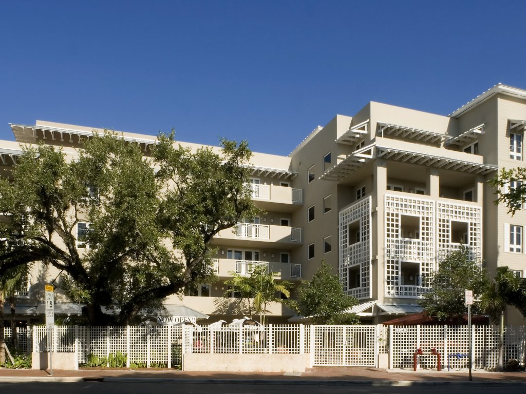 Grove Garden Residences, Coconut Grove property management