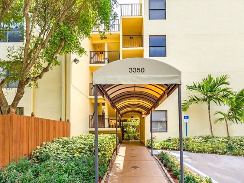 Southview at Aventura, Aventura property management