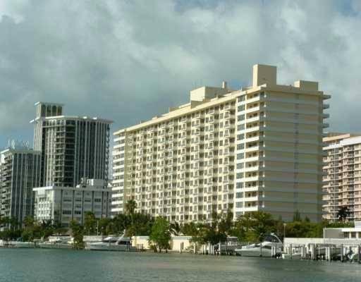 5600 Collins, Miami Beach property management