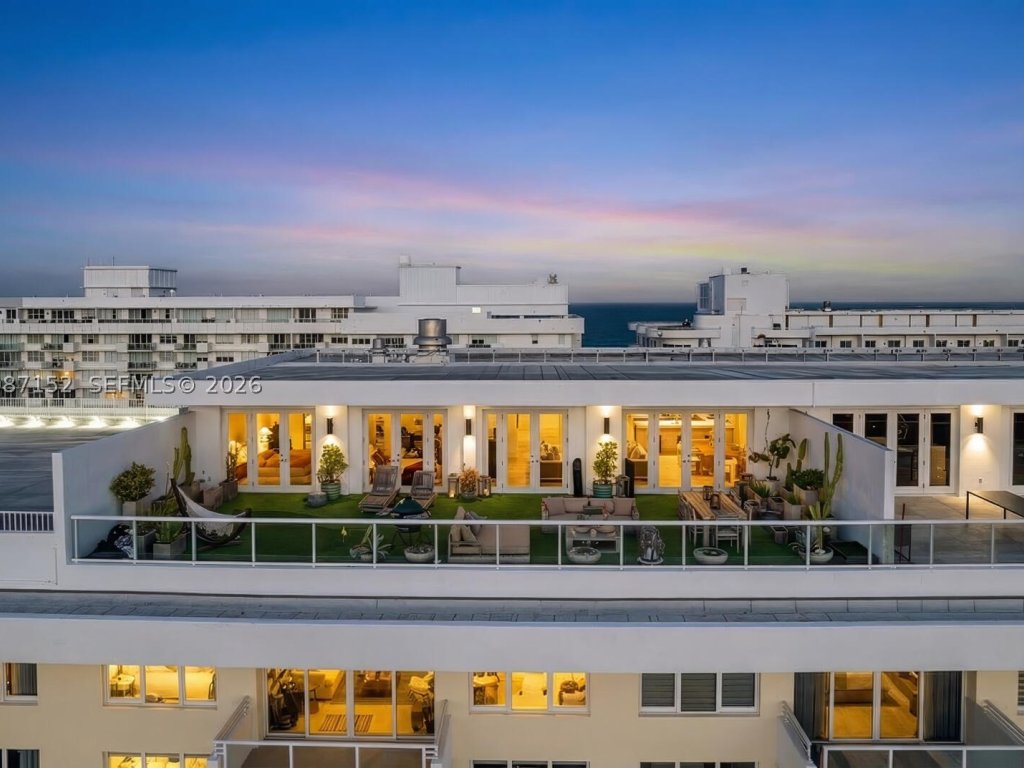 5600 Collins, Miami Beach property management