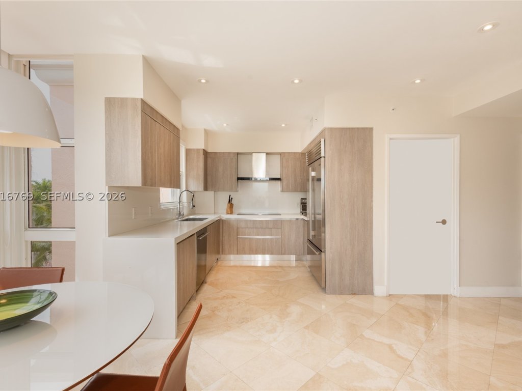 Ocean Club Lake Villa Two, Key Biscayne property management