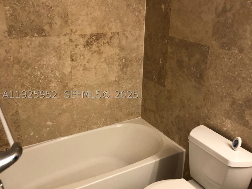 Lofts on Brickell, Brickell property management