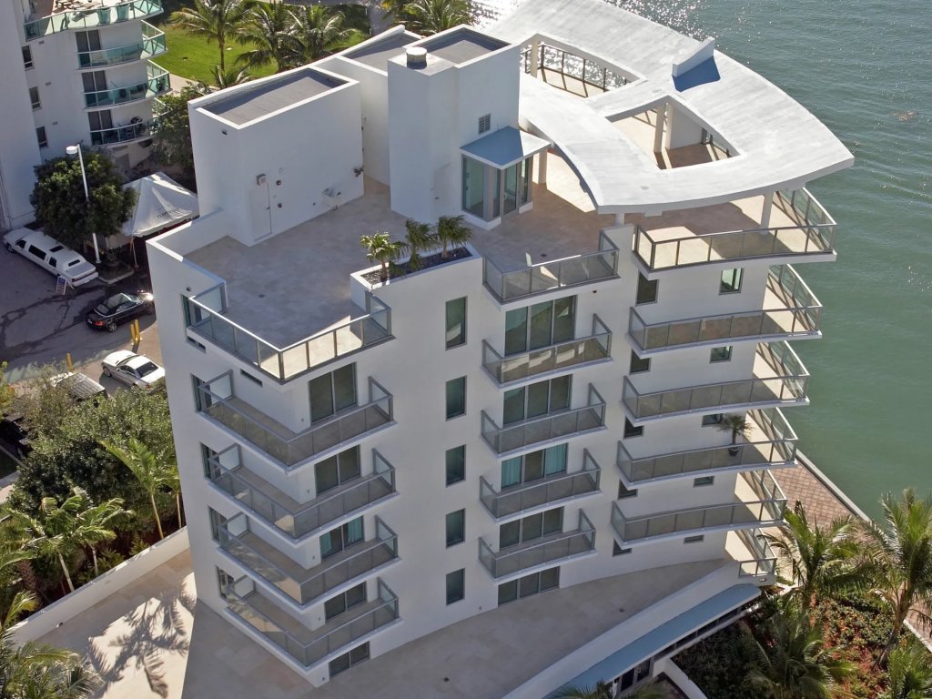 Capri Ana, South Beach (SoBe) property management