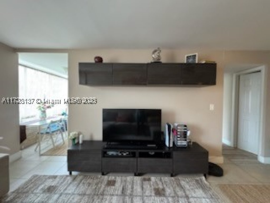 Caribbean Breeze, Sunny Isles Beach property management