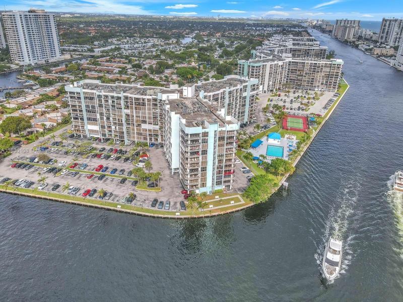 200 Leslie, Hallandale Beach property management