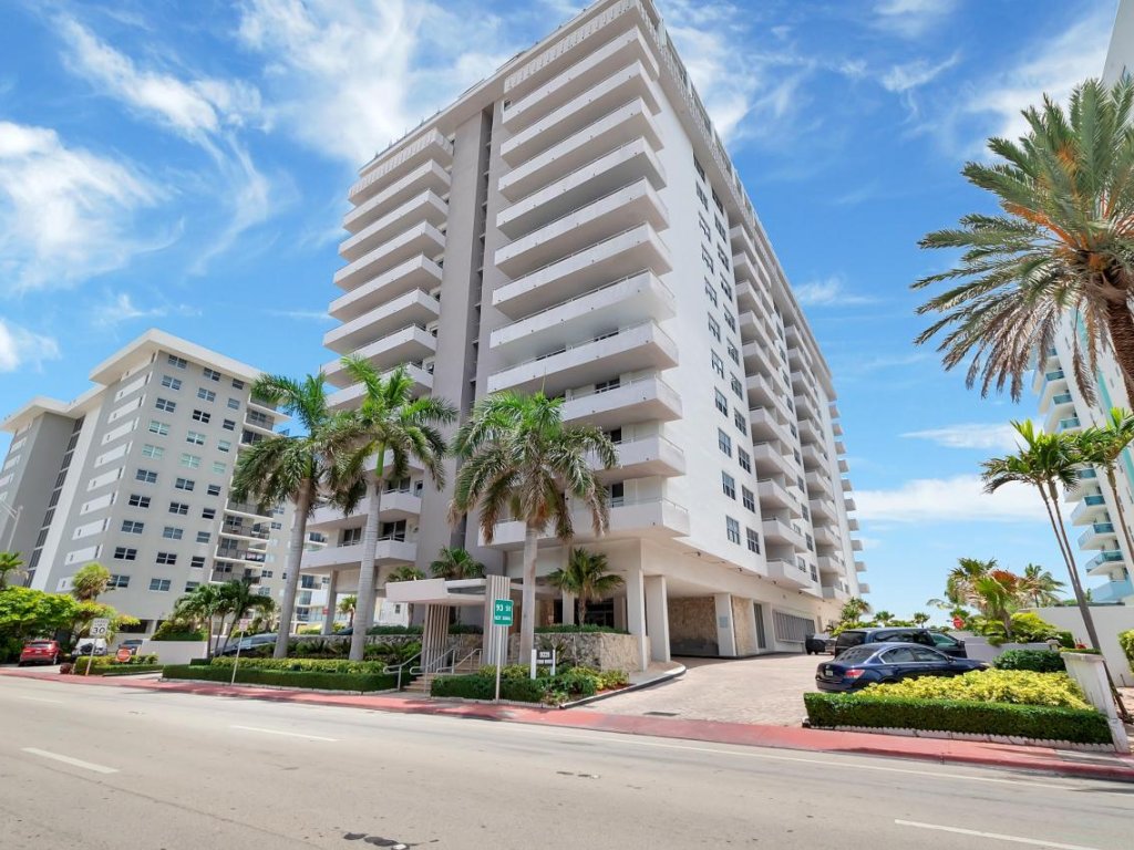 Four Winds Condo, Surfside property management