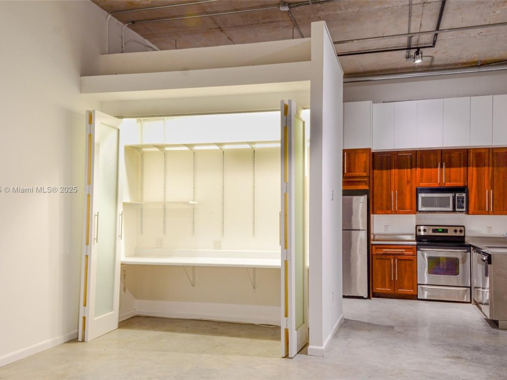 Wynwood Lofts, Miami property management