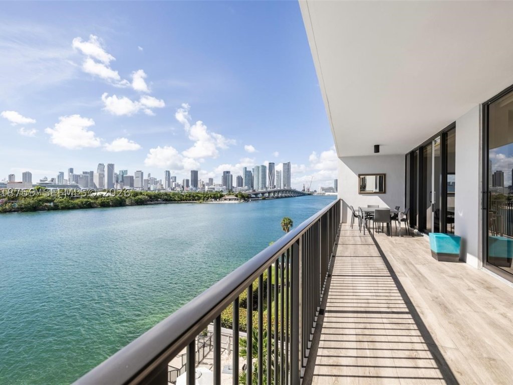 1000 Venetian Way, South Beach (SoBe) property management