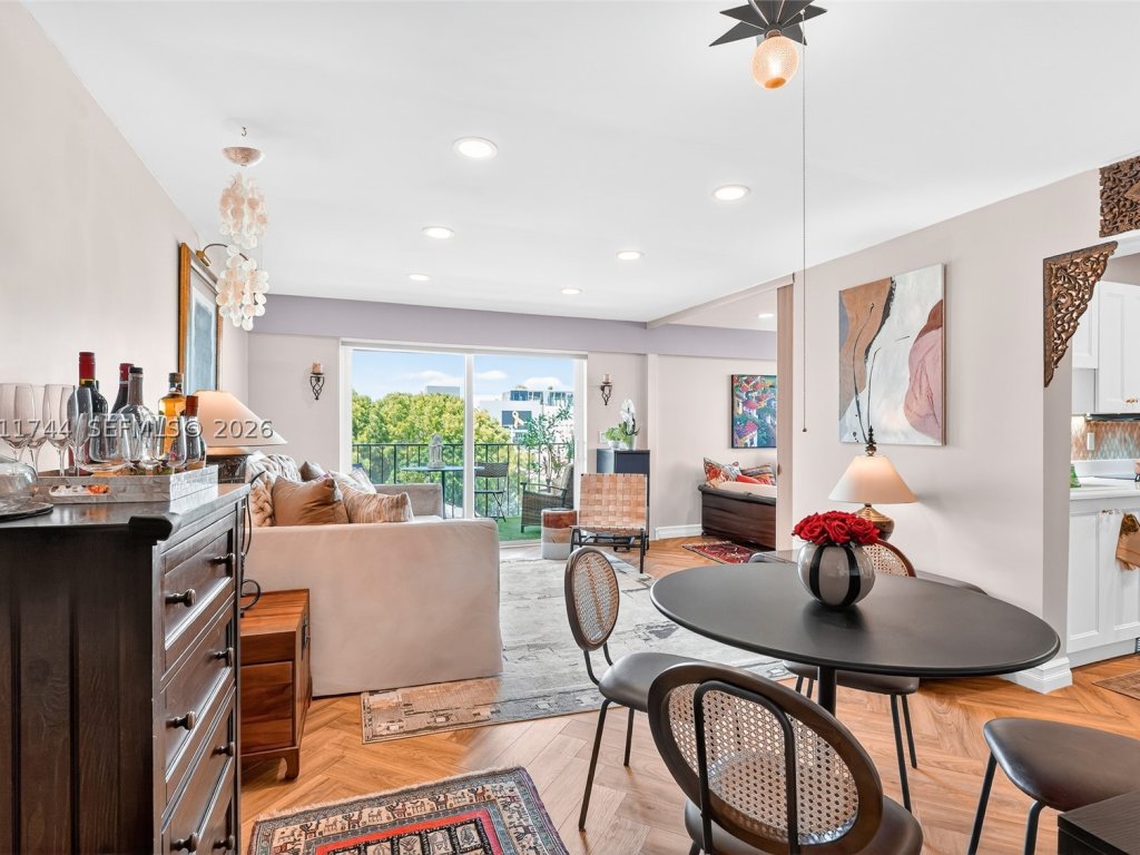Bayshore Terrace, South Beach (SoBe) property management