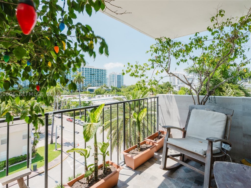 Bayshore Terrace, South Beach (SoBe) property management