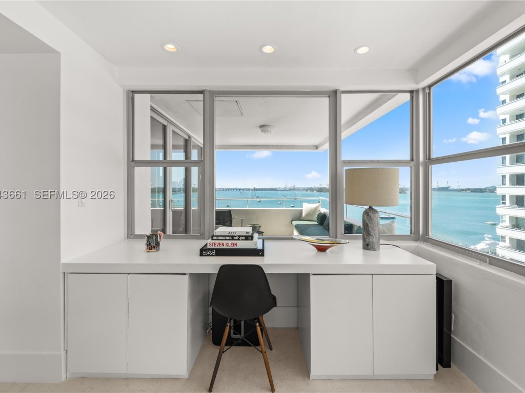 Belle Towers, South Beach (SoBe) property management