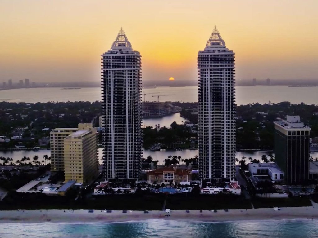 Blue Diamond Condo, Miami Beach property management