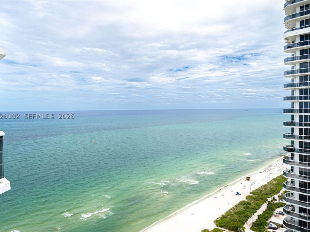 Blue Diamond Condo, Miami Beach property management
