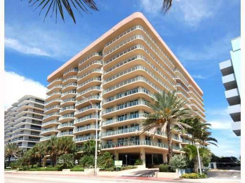 Champlain Towers East, Surfside property management