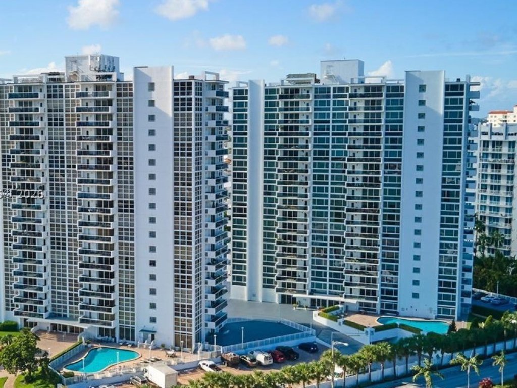 Embassy Towers, Fort Lauderdale property management