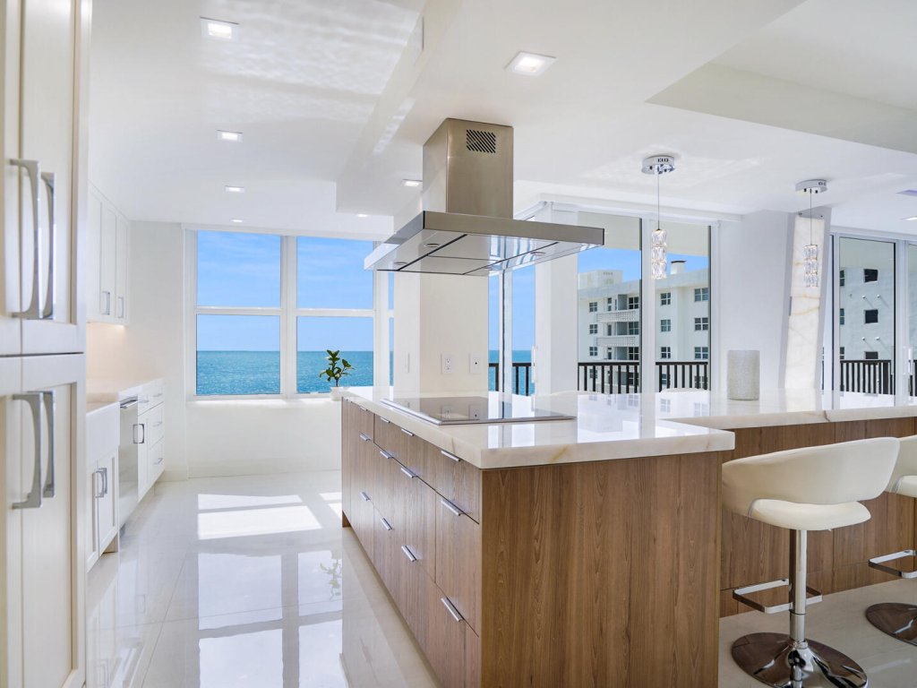 Plaza South, Fort Lauderdale property management