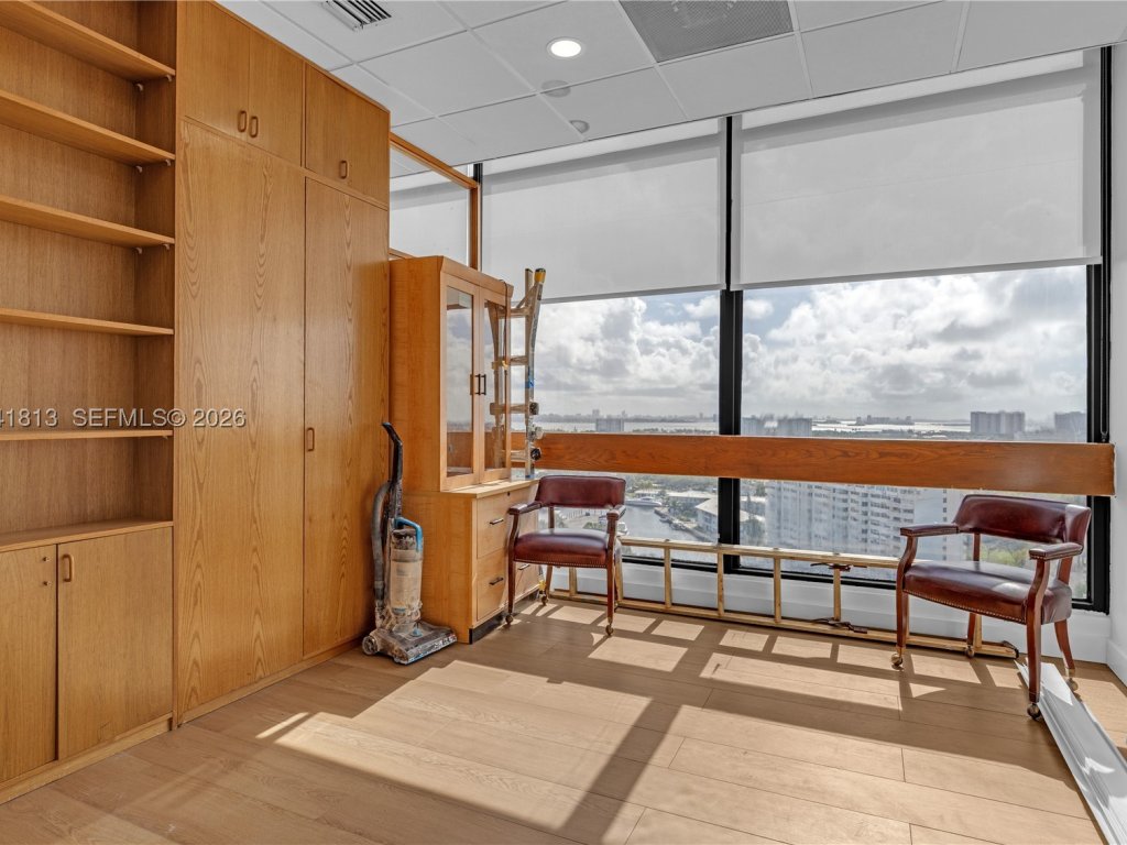 Sailboat Cay, North Miami property management