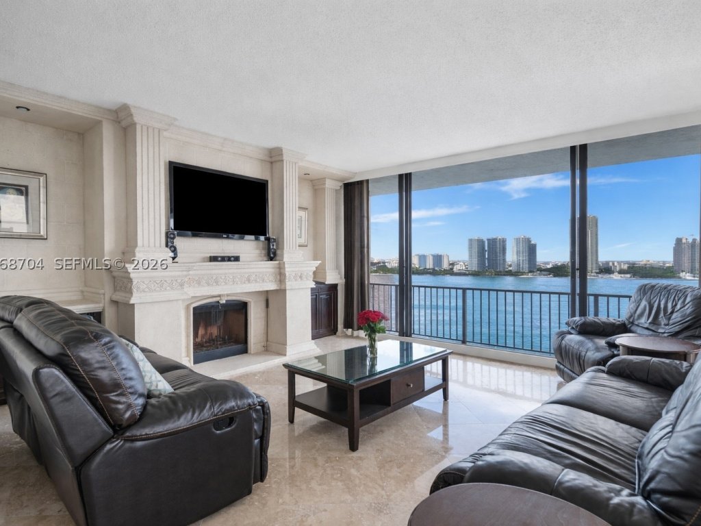 Anchor Bay Club, Hallandale Beach property management