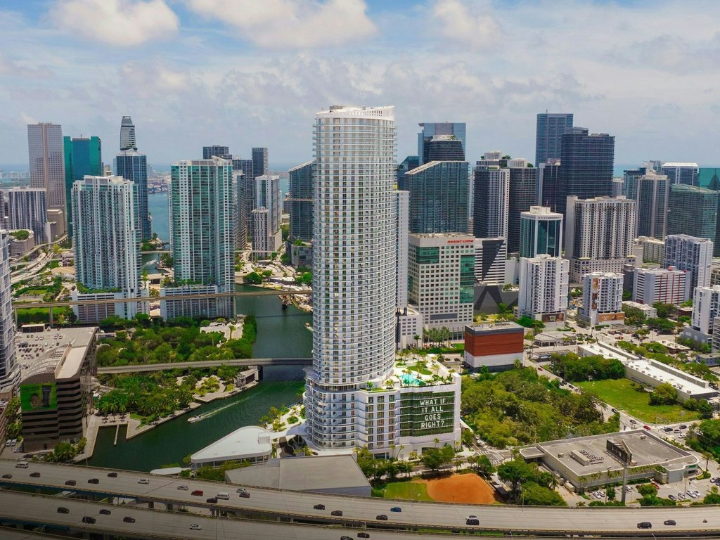 Flow Brickell, Brickell property management