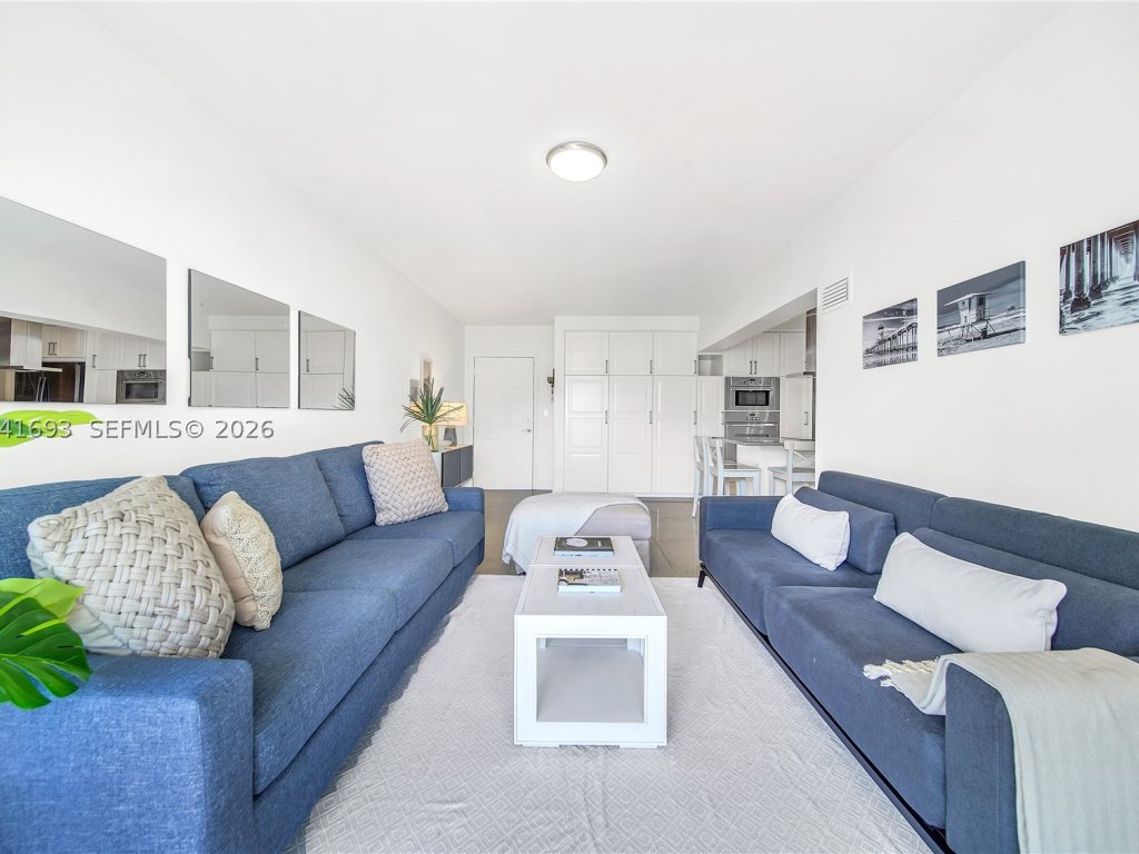 Key Islander, Key Biscayne property management