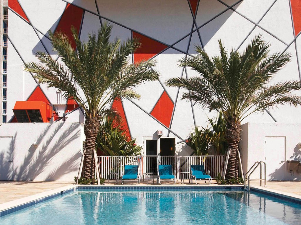 Loft Downtown II, Downtown Miami property management