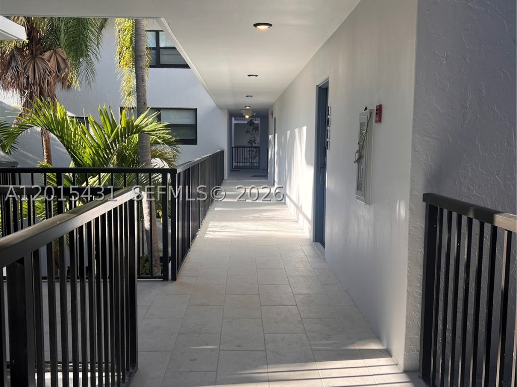 Ocean Village, Key Biscayne property management